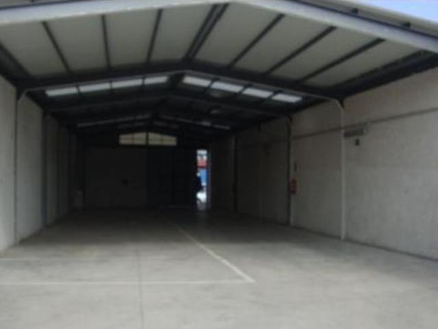 Nave en venta en Valdepeñas, Ciudad Real