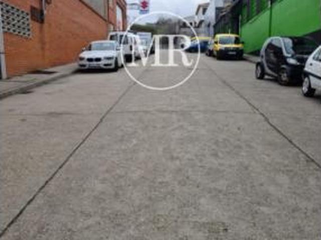 Nave en venta en Polígono Industrial Los Villares, Villares de la Reina