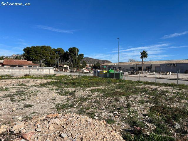 Nave en venta en La Cruz, el Vinalopó Mitjà / El Vinalopó Medio