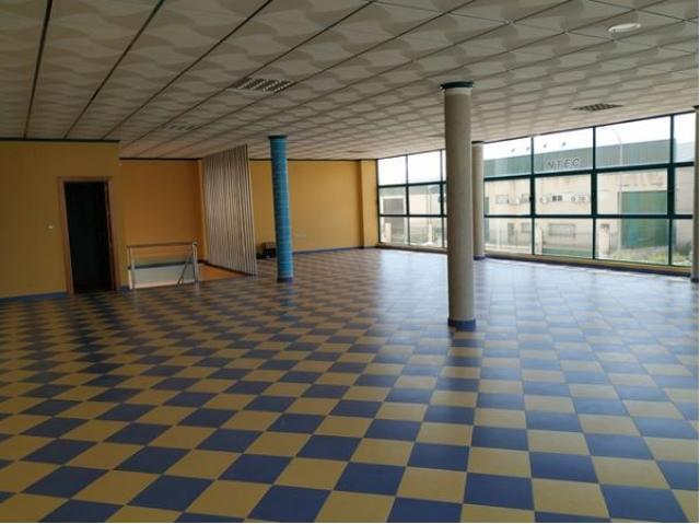 Nave en venta en La Roda, Castilla-La Mancha