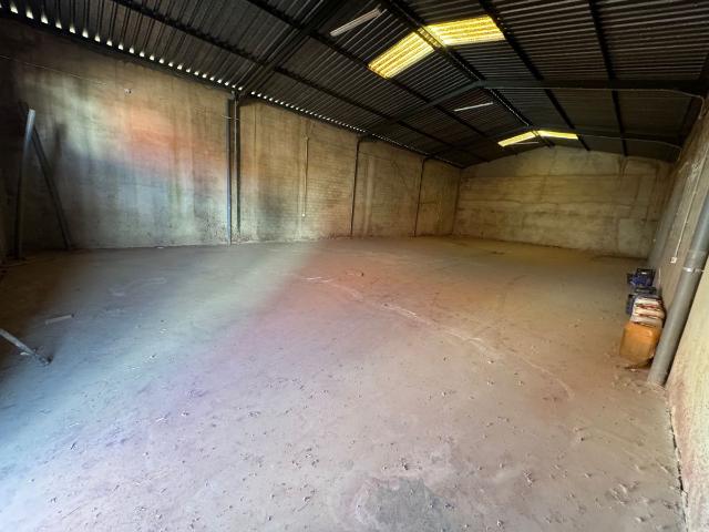 Nave en venta en Almendralejo