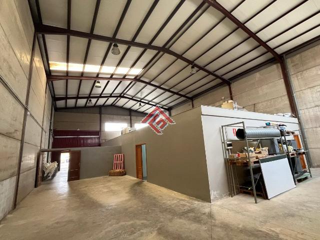 Nave en venta en Trujillo, Extremadura