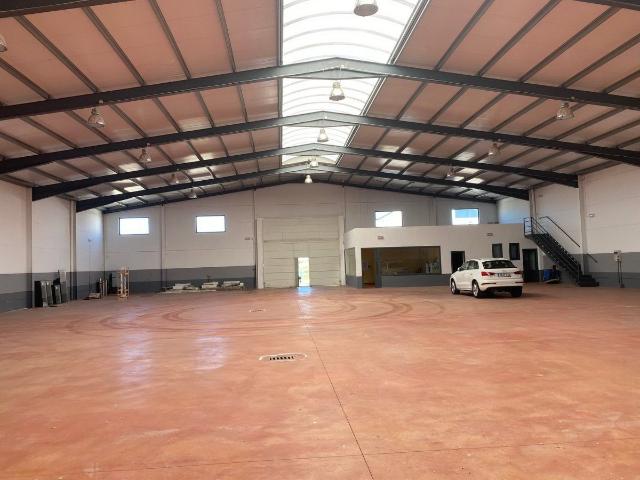 Nave en venta en Trujillo, Extremadura