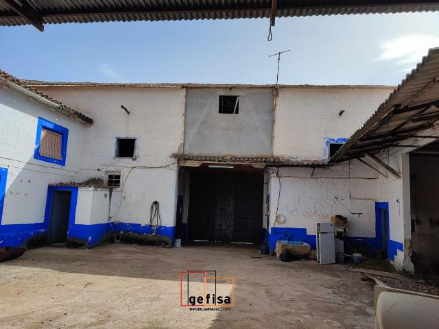 Nave en venta en Valdepeñas, Castilla-La Mancha