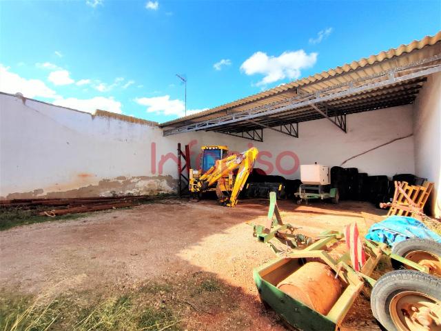 Nave en venta en Valdepeñas, Castilla-La Mancha