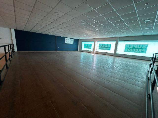Nave en venta en Distrito Centro, Córdoba