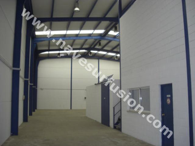 Nave en venta en Comarca Metropolitana de Huelva, Andalucía