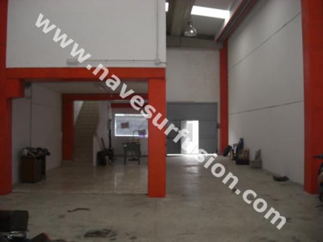 Nave en venta en Comarca Metropolitana de Huelva, Andalucía