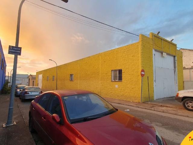 Nave en venta en Martos, Andalucía