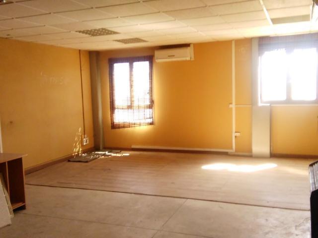 Nave en venta en Alcalá De Guadaíra, Andalucía