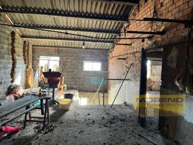 Nave en venta en Sarria