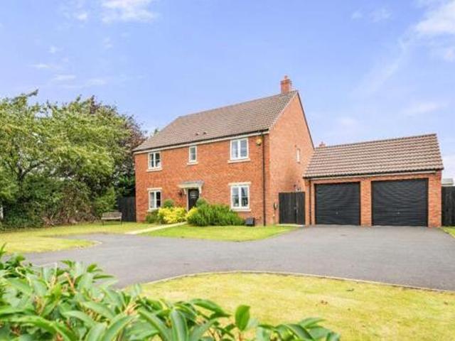 House for sale in Brayford, Lincolnshire