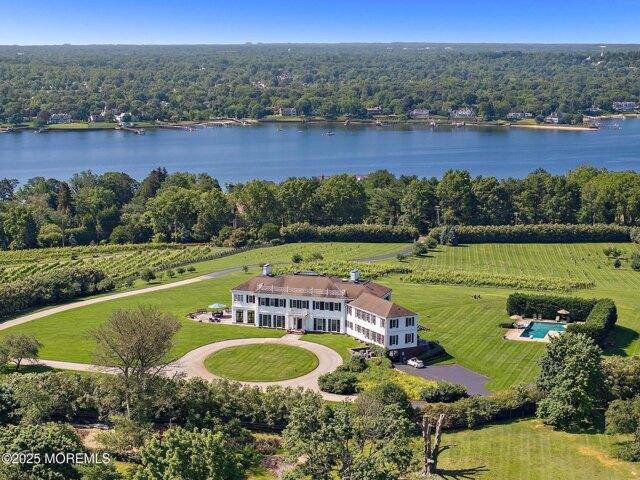 Land for sale in Red Bank