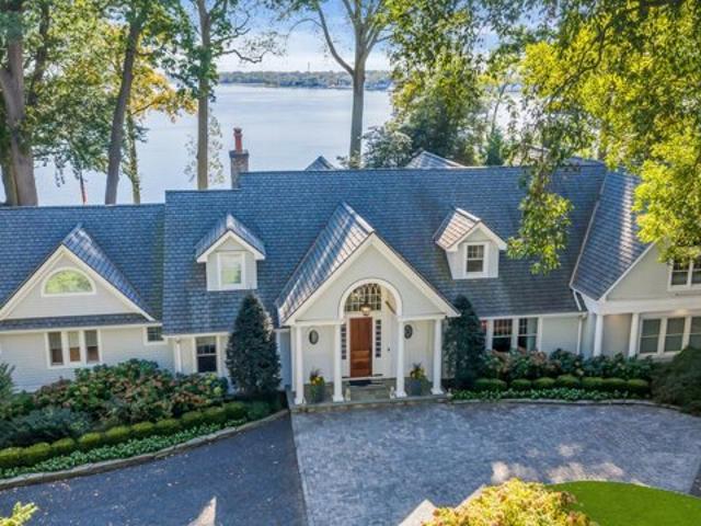 House for sale in Monmouth, New Jersey