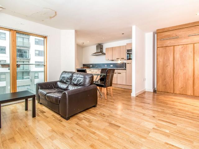 Studio for rent in Hayes, Greater London