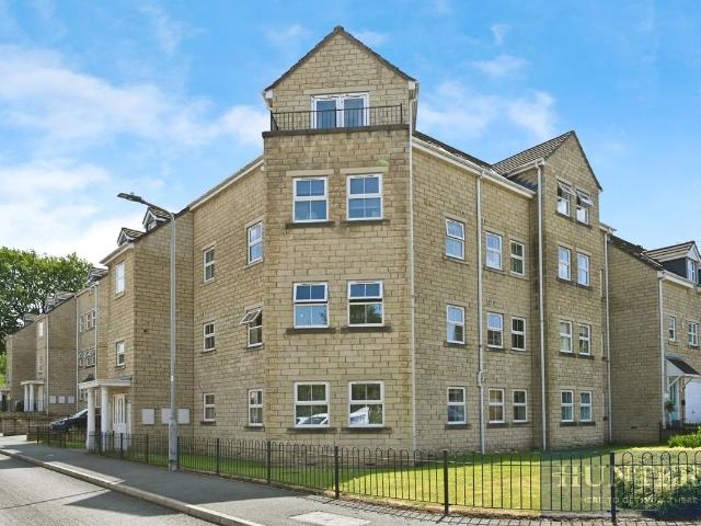 Apartment for rent in Apperley Bridge, West Yorkshire