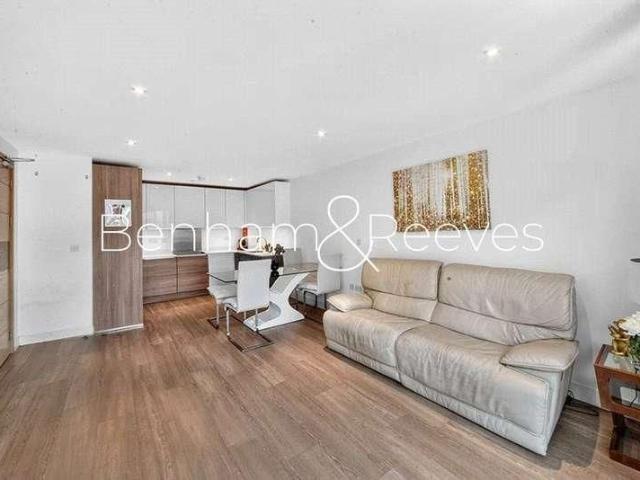 Apartment for rent in London Borough of Lewisham, Greater London
