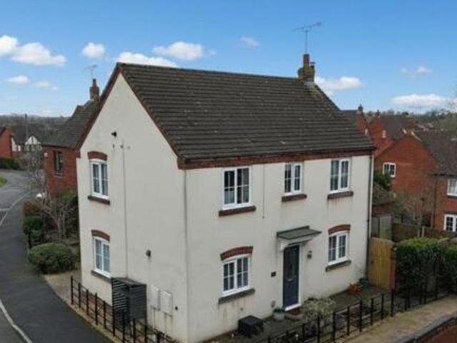 House for sale in Stone, Baswich