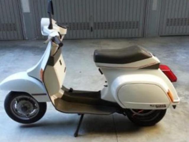 Box in affitto a Ticinese, Milano