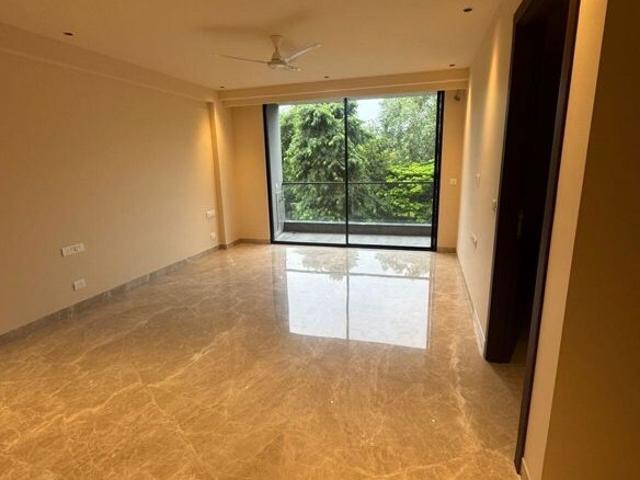 Property for rent in Deri