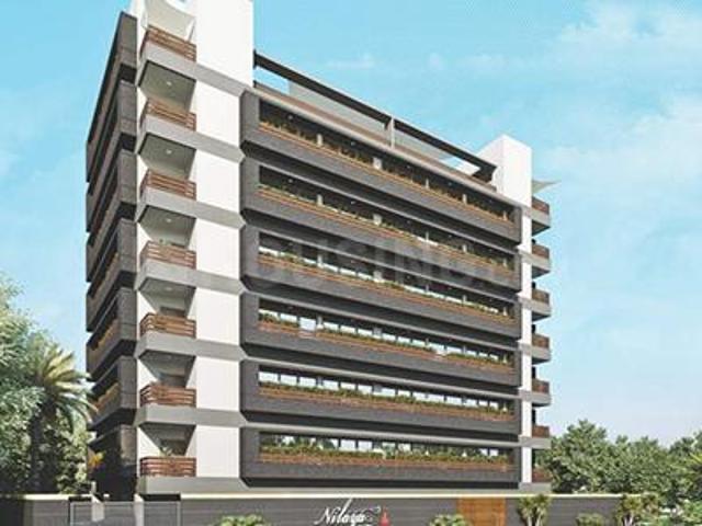Flat for sale in Navrangpura - Ahmedabad, Gujarat