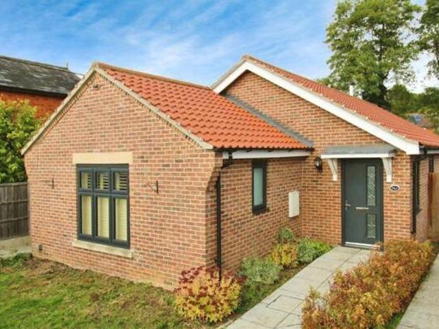 House for sale in Chelmondiston, Suffolk