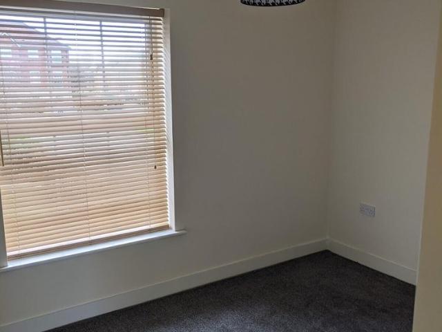 Apartment for rent in Rossmore Estate, Rossmore