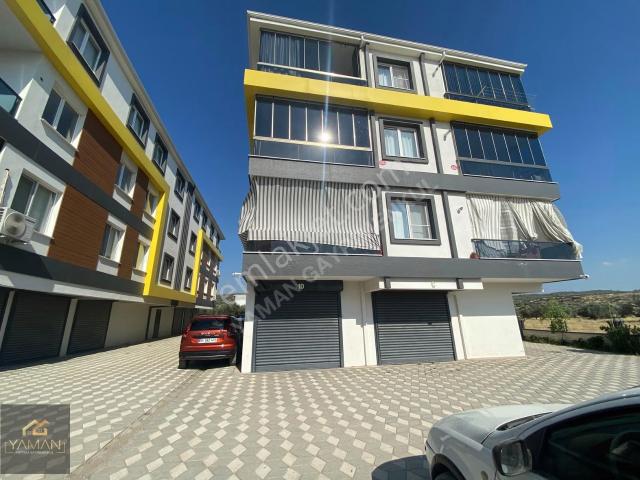 Akhisar, Manisa içerisinde satılık mülk