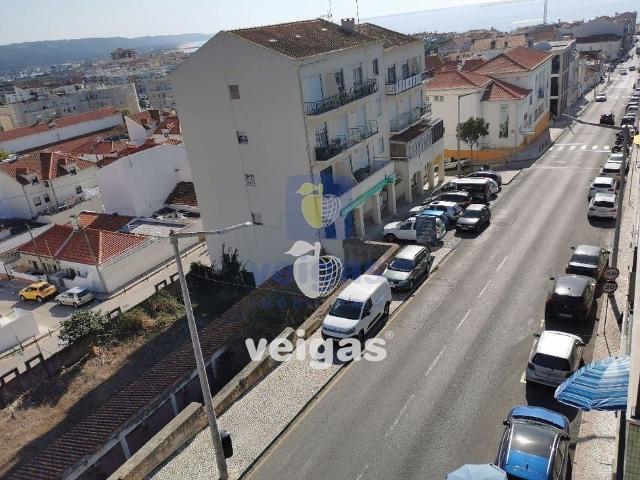 Apartamento alugar em Bairro dos Capuchos, Leiria