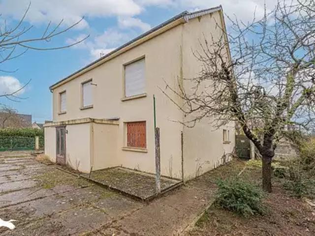 Maison vente à Loches, Nazelles-négron