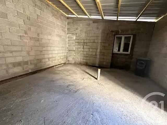 Garage location à Loches, Nazelles-négron
