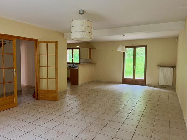 Maison vente à Loches, Nazelles-négron