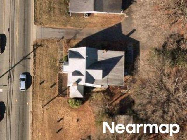 House for sale in Hiddenite, North Carolina