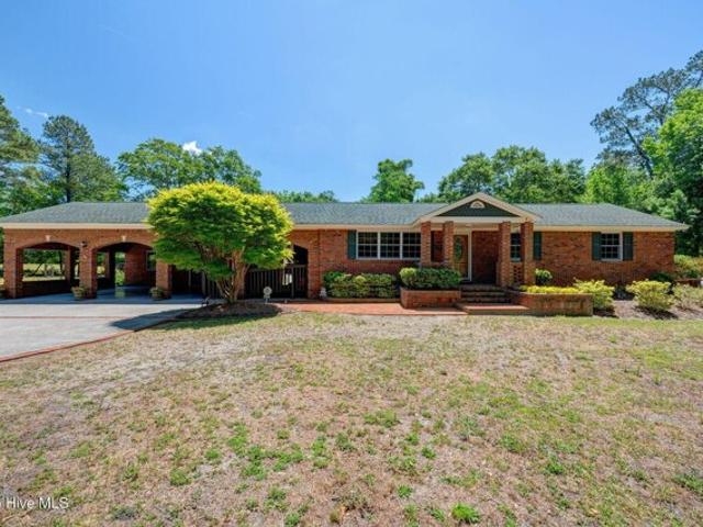 House for sale in Rocky Point