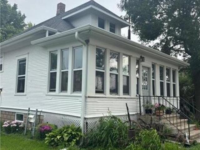 House for sale in Fairfax