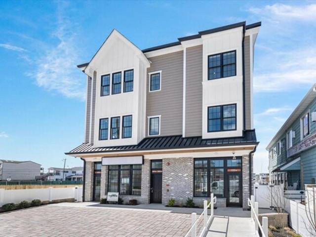 Condo for sale in Sea Isle City Condo for sale in Sea Isle City