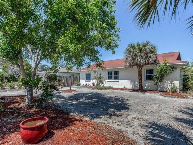House for sale in Bonita Springs
