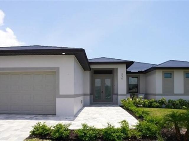 House for sale in Bonita Springs
