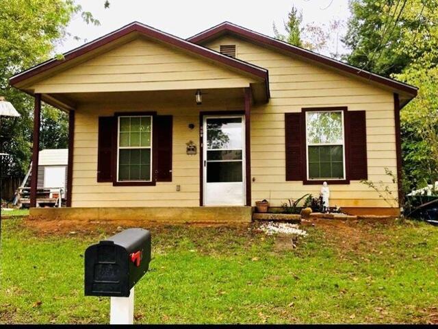 House for sale in San Augustine, Texas