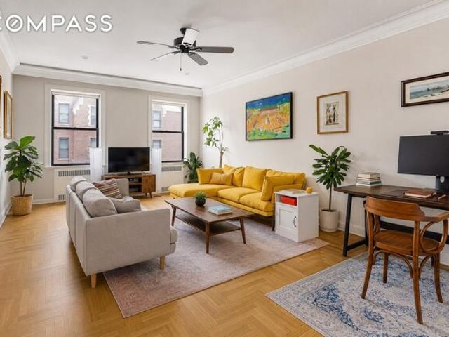 Property for sale in Queens, Arverne