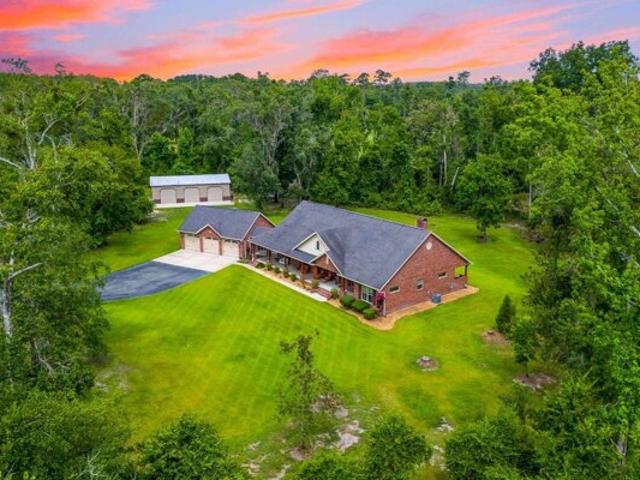 House for sale in Live Oak