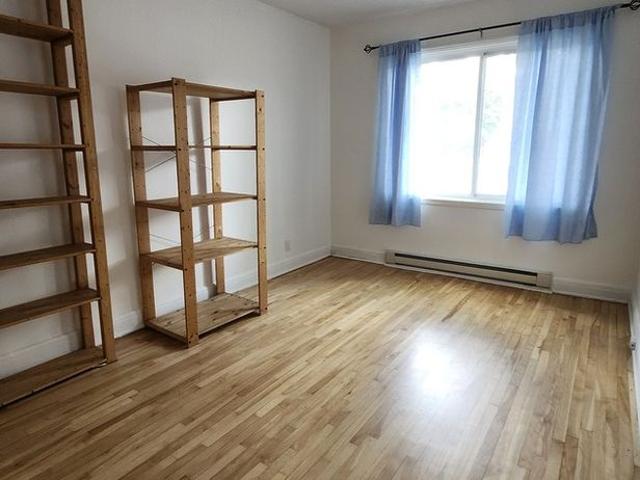 Apartment for rent in St. Leonard's, Quebec