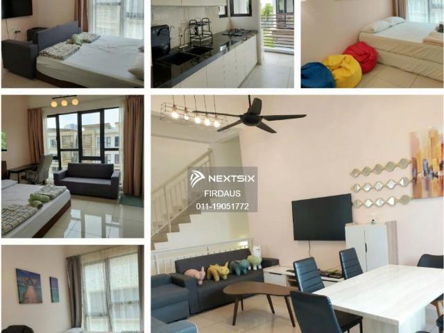 Townhouse for rent in Petaling, Subang Jaya