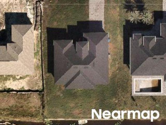 House for sale in Cape Coral