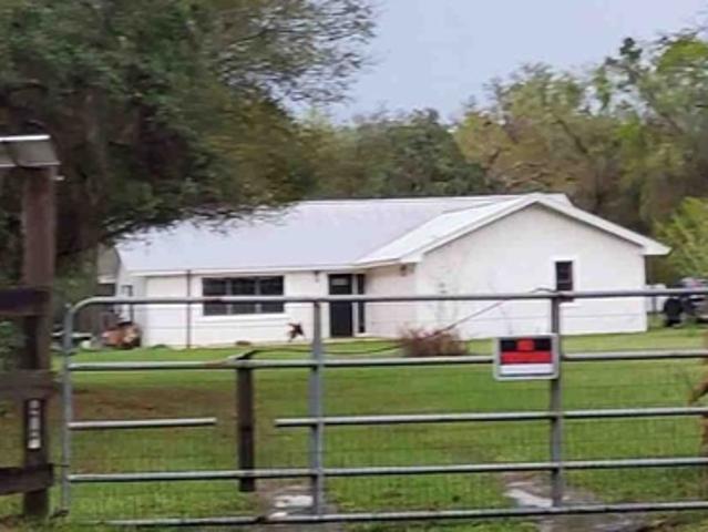 Property for sale in Orange Springs, Florida