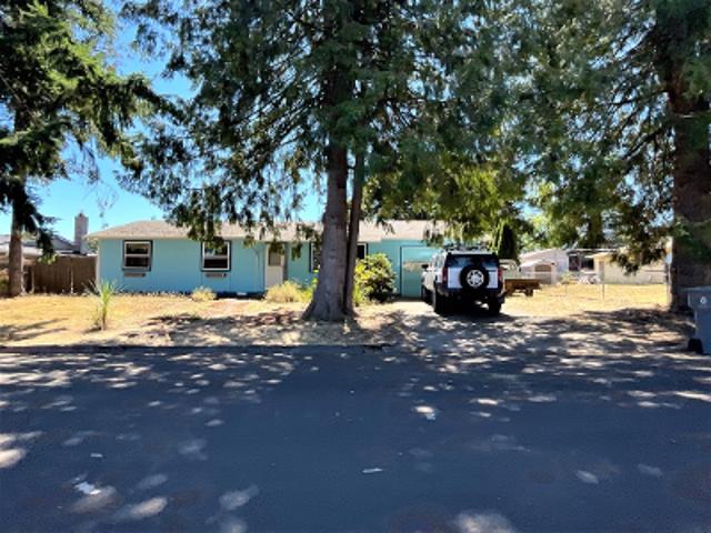 House for sale in Canby, Clackamas County