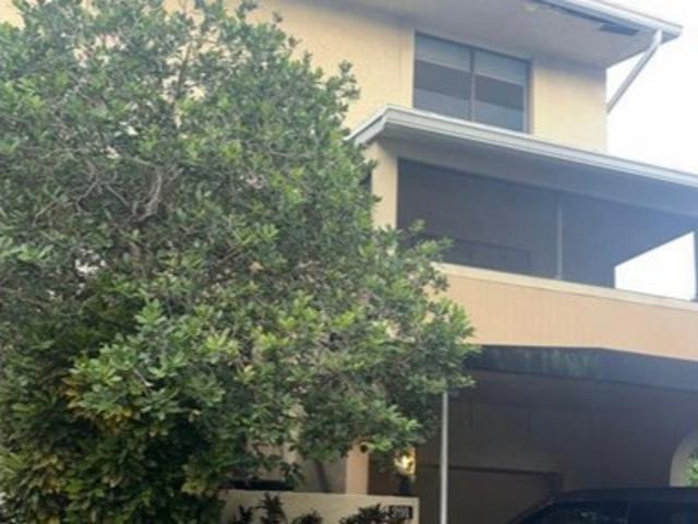 Condo for sale in Country Club Isles, Pompano Beach