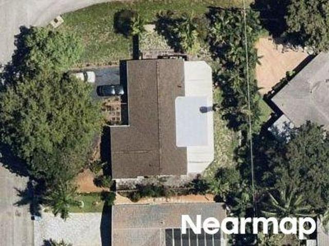 House for sale in Oakland Park, Florida