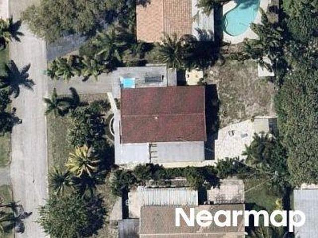 House for sale in Oakland Park, Florida