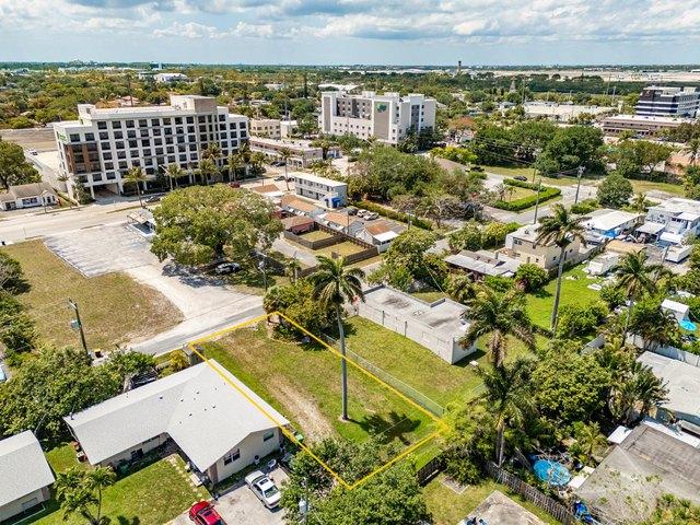 Land for sale in Dania, Florida